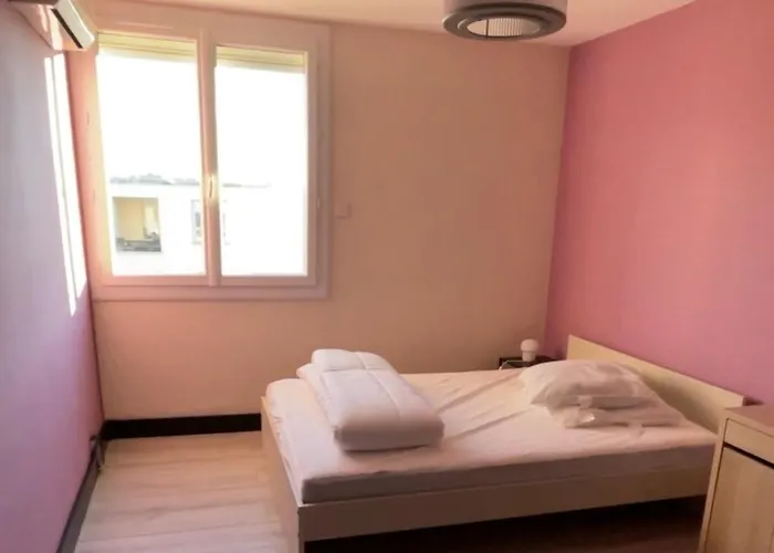 3 Bedrooms Near Train & Center * Μονπελιέ